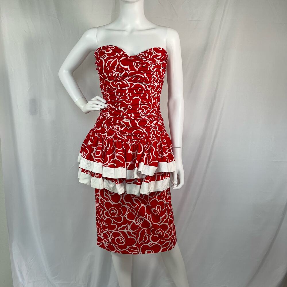 Vintage 80s Robbie Bee Sleeveless Peplum Red and White Floral Dress